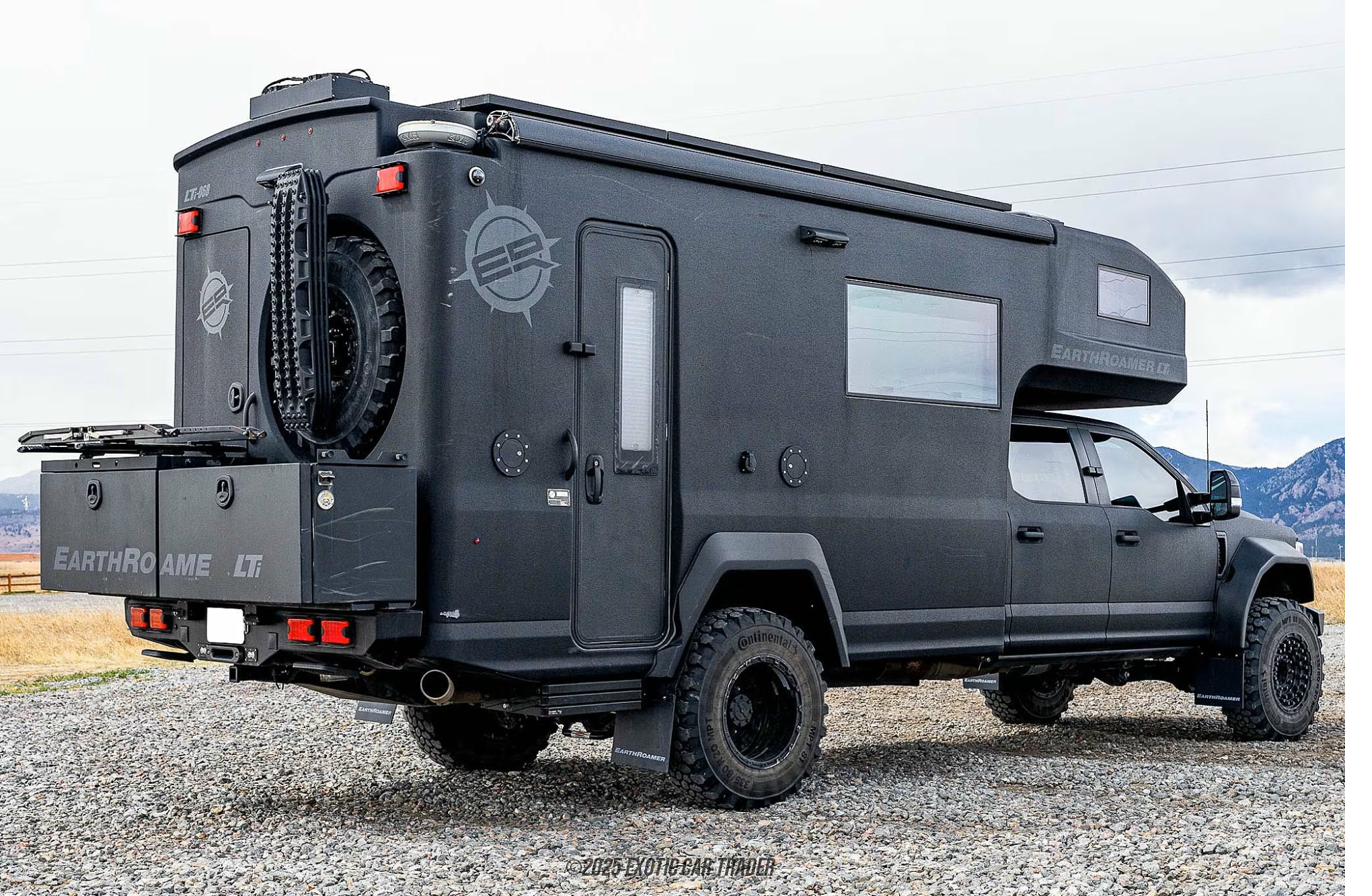 EarthRoamer LTi 068 rear three-quarter view